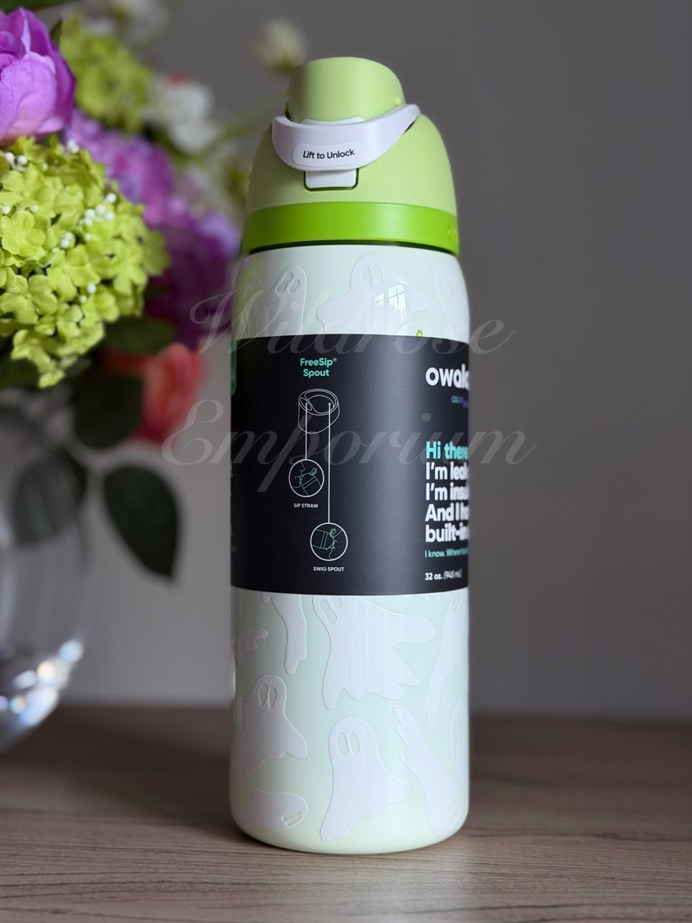 Owala Boo-Ya Glow In The Dark Ghosts Halloween 2025 32oz Freesip Limited Edition